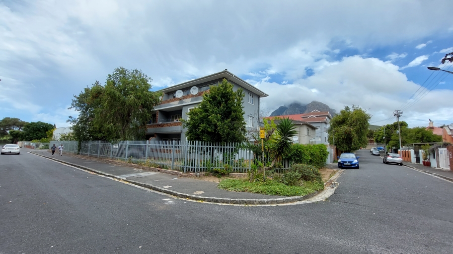 To Let 3 Bedroom Property for Rent in Mowbray Western Cape